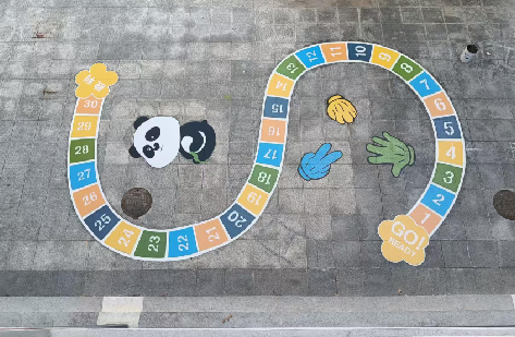 南丹地面游戏彩绘