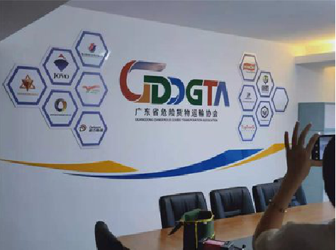 南丹公司走廊文化墙如何设计布置？